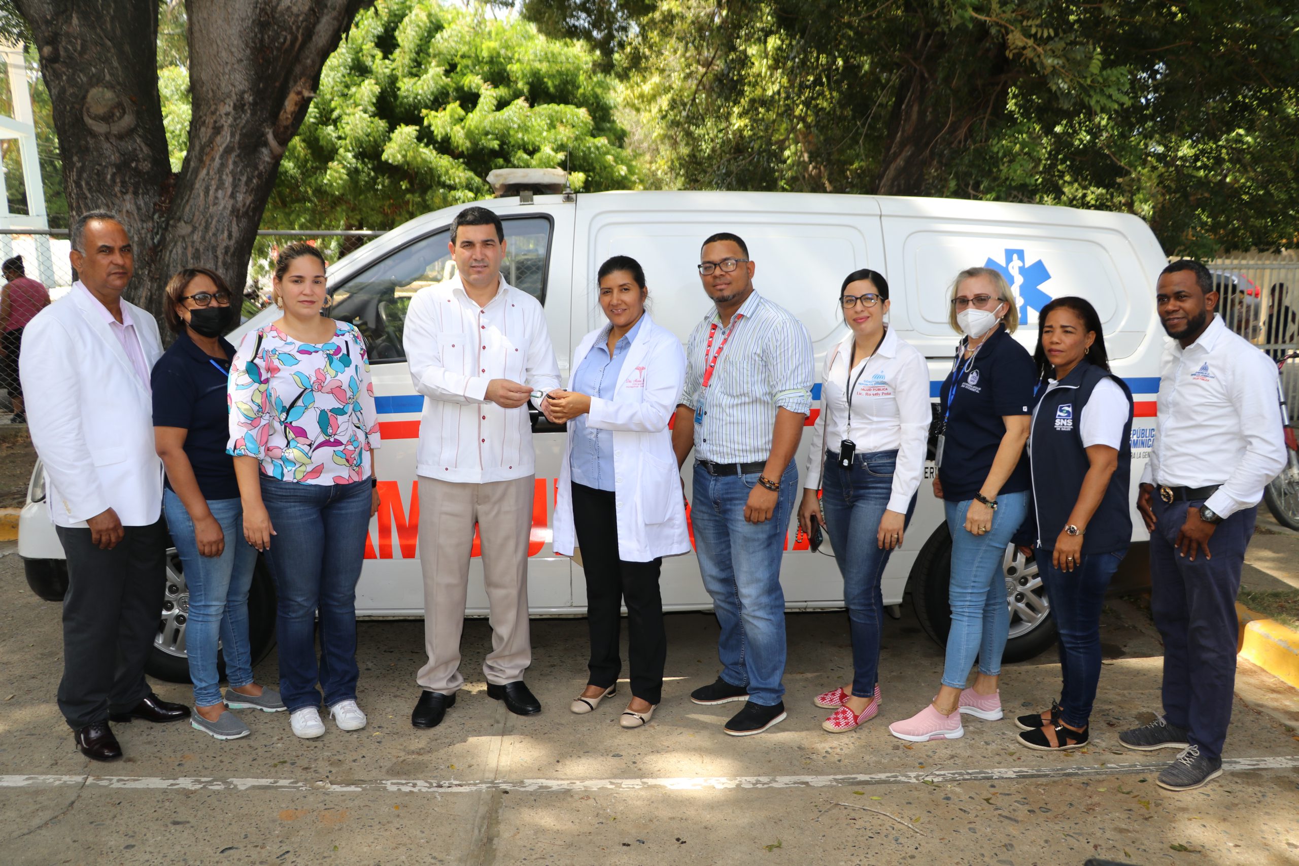 SRSCO, “Entrega de Moderna Ambulancia al Hospital Municipal de Guayubín”